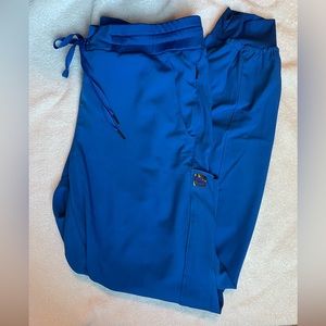 WonderWink Aero Women’s Cargo Jogger Scrub Pants: Medium, Royal Blue, Like New